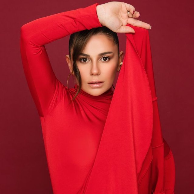 Merve Özbey Fotoğrafı - 4