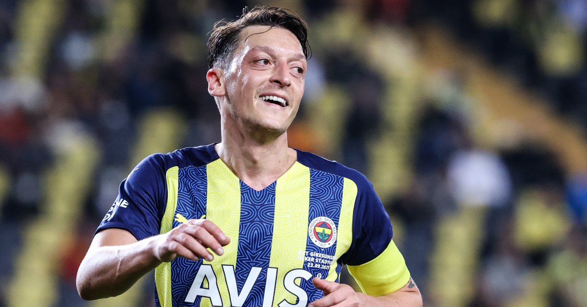 Mesut Özil Fotoğrafı - 2