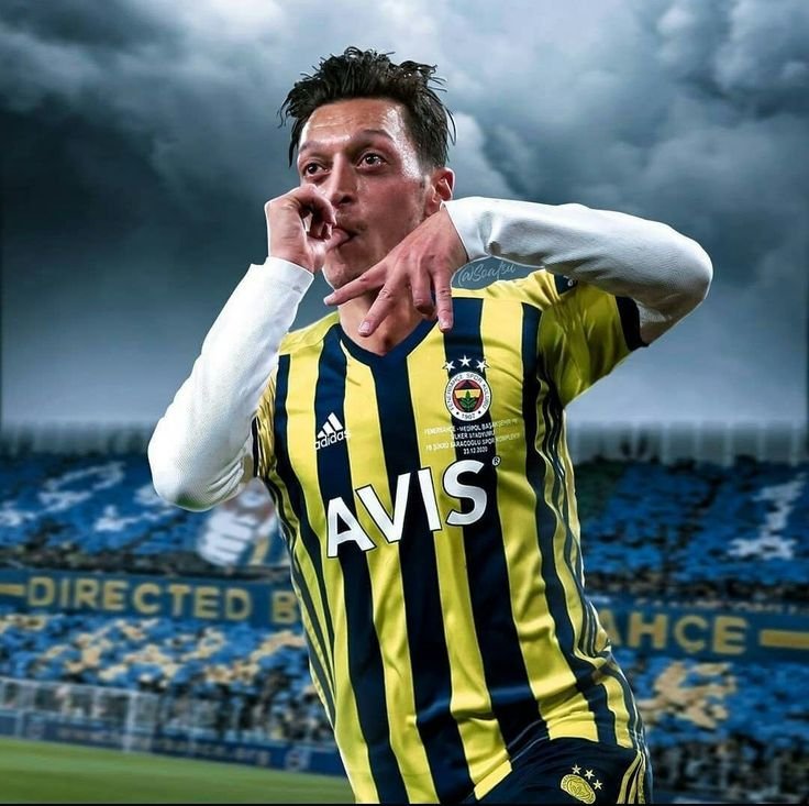 Mesut Özil Fotoğrafı - 5