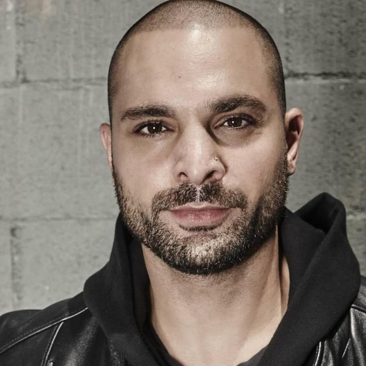 Michael Mando Fotoğrafı - 4