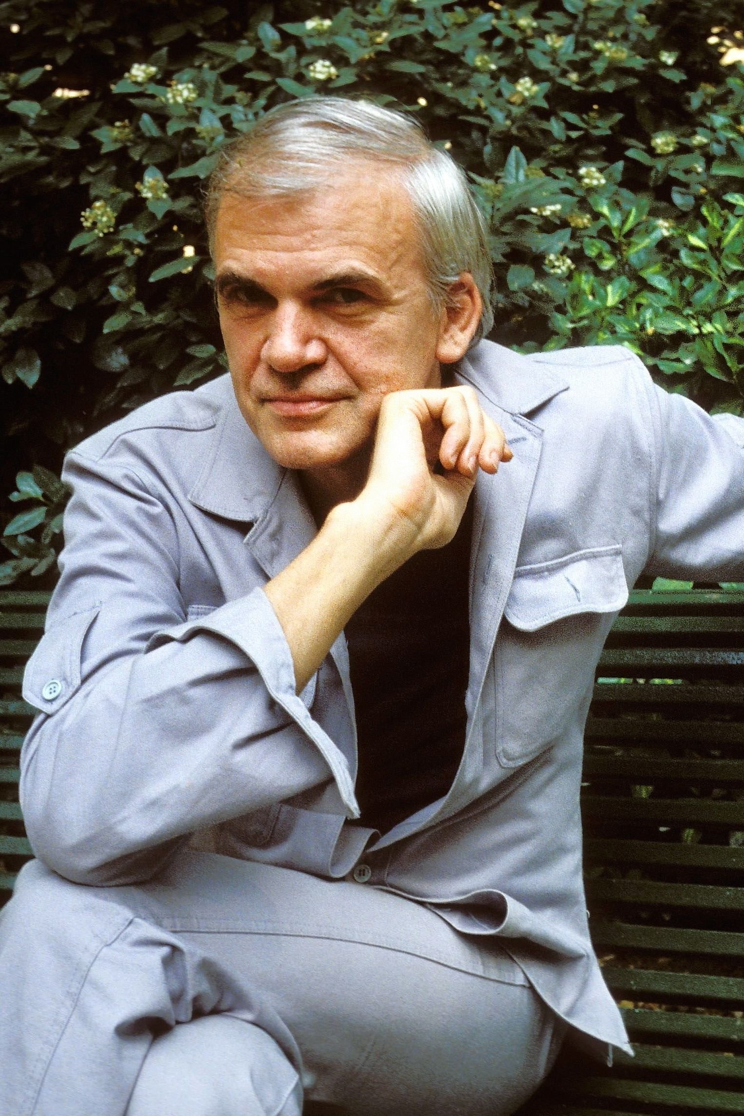 Milan Kundera Fotoğrafı - 2