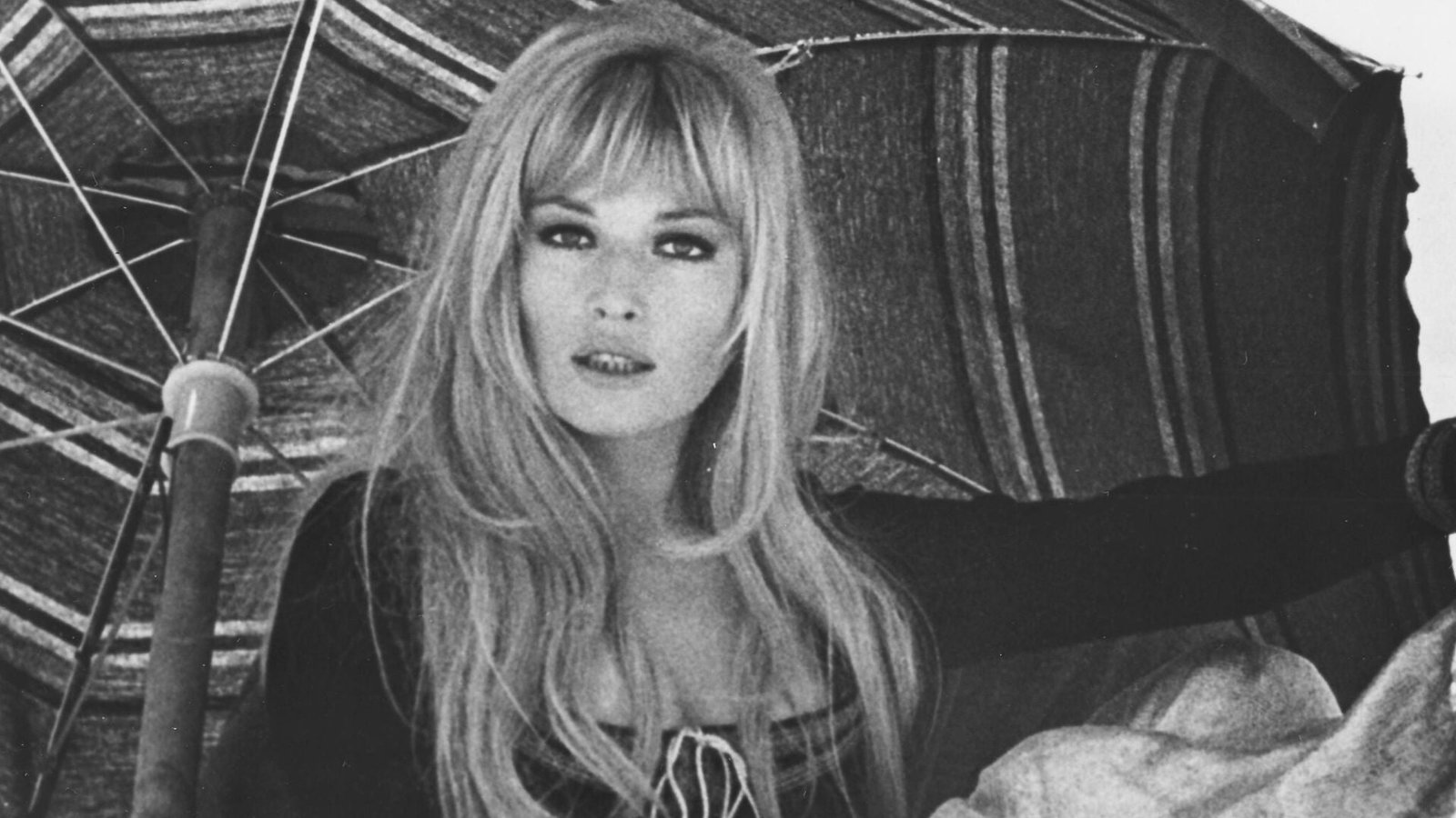 Monica Vitti Fotoğrafı - 5
