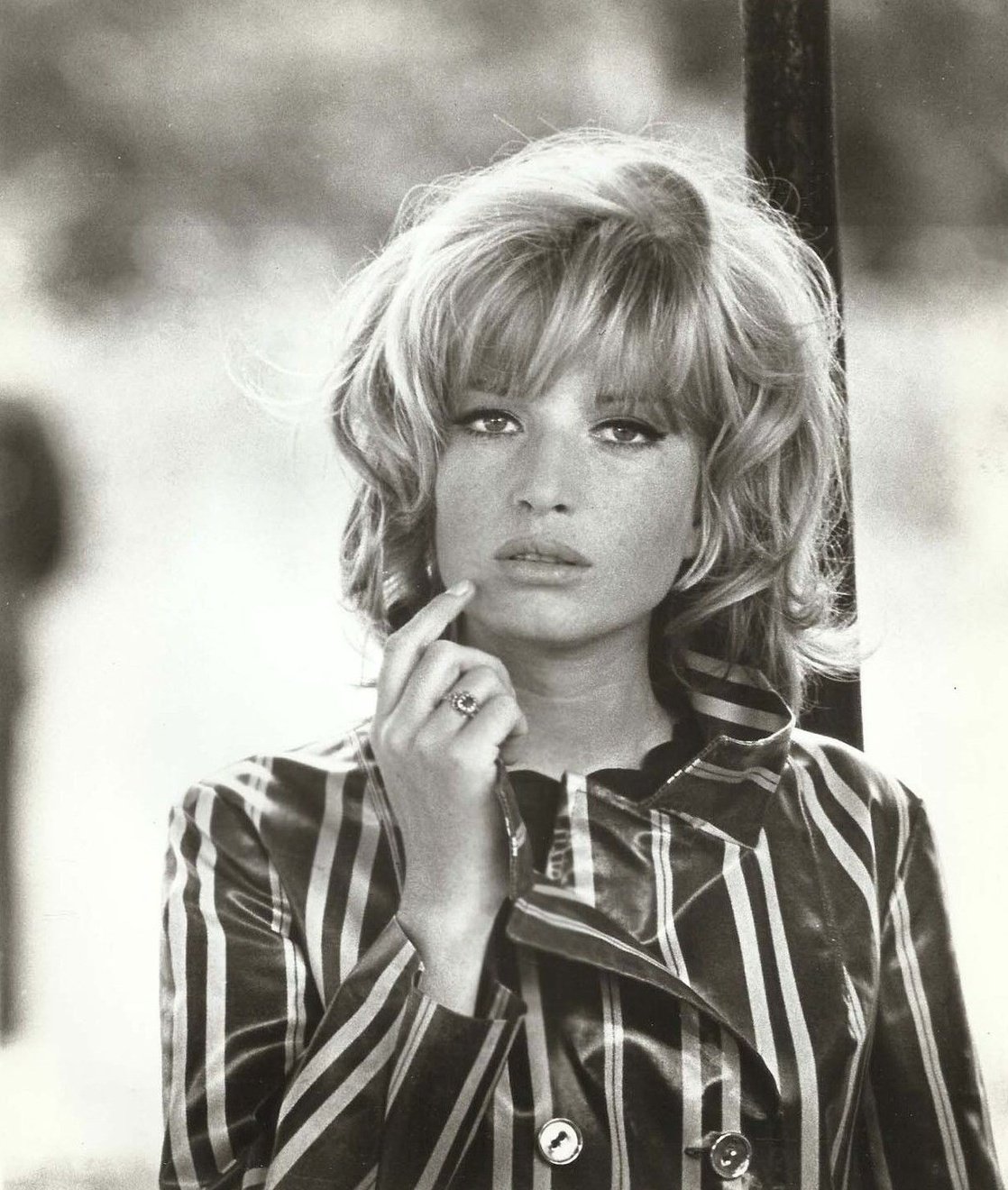 Monica Vitti Profil Resmi