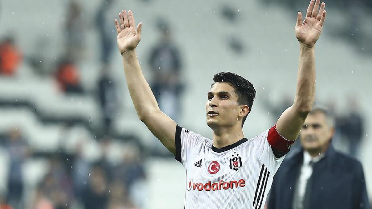 Necip Uysal Fotoğrafı - 2