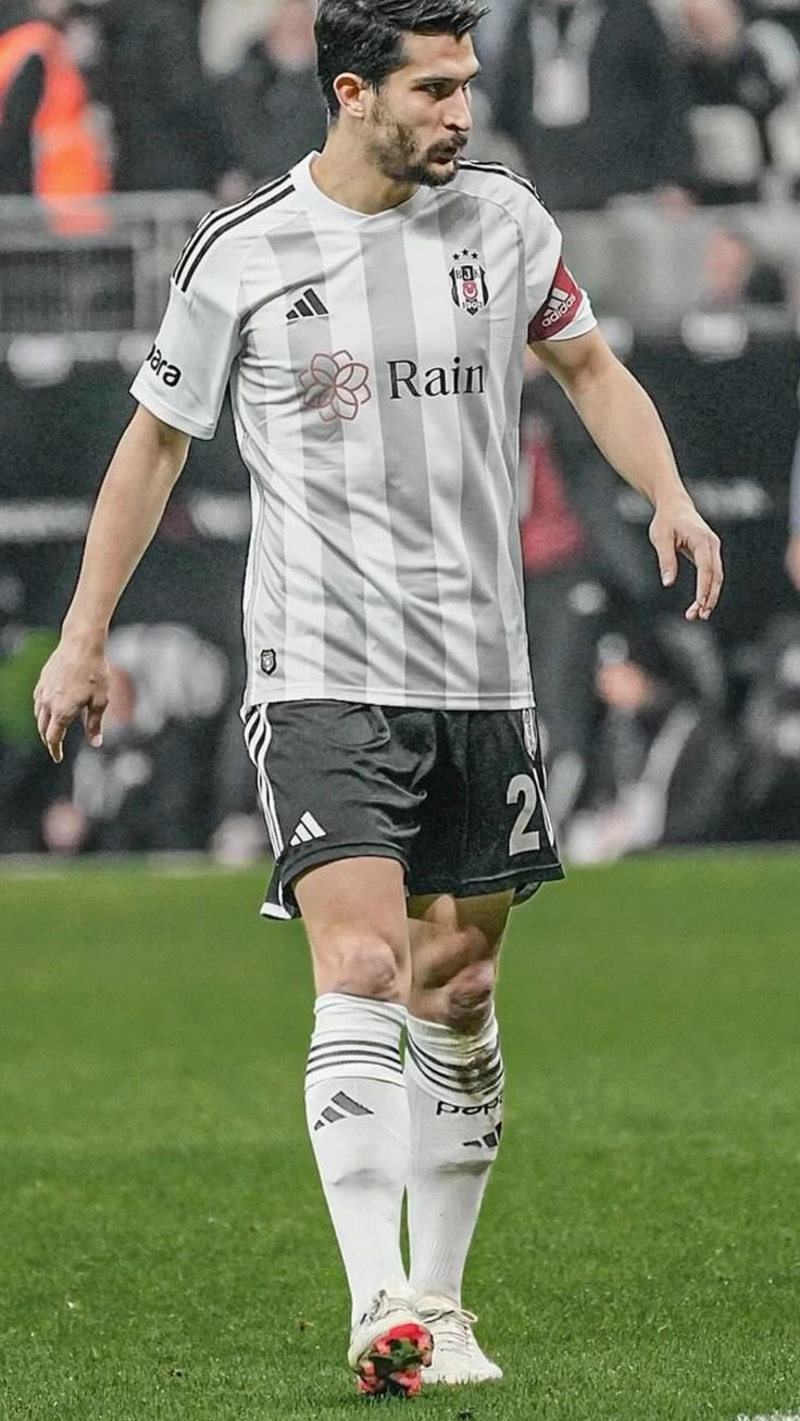 Necip Uysal Fotoğrafı - 4