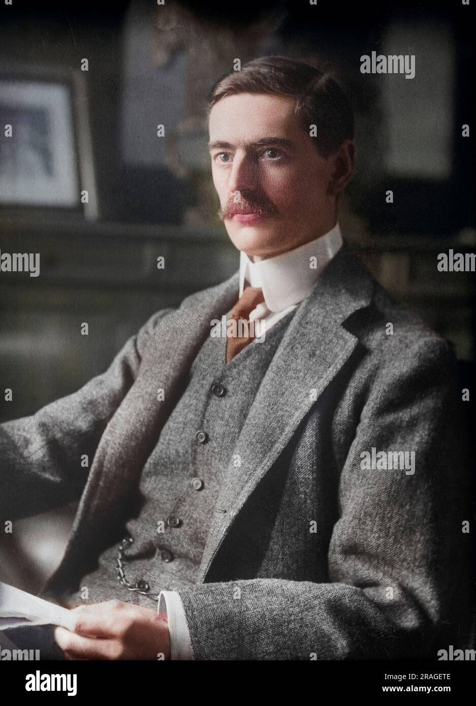 Neville Chamberlain Fotoğrafı - 1