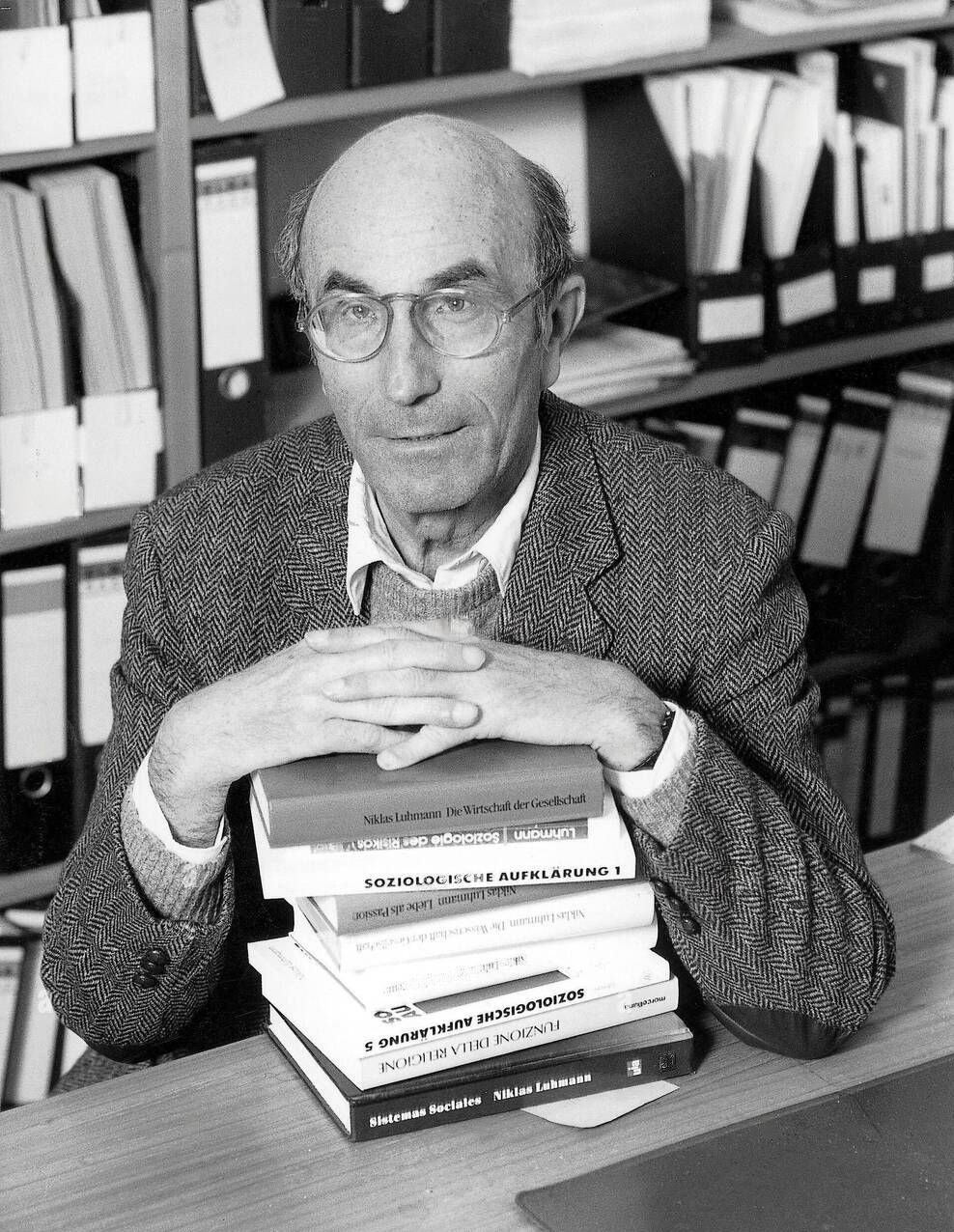 Niklas Luhmann Fotoğrafı - 2