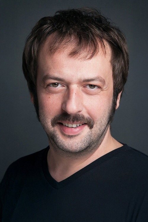Okan Yalabık Fotoğrafı - 2
