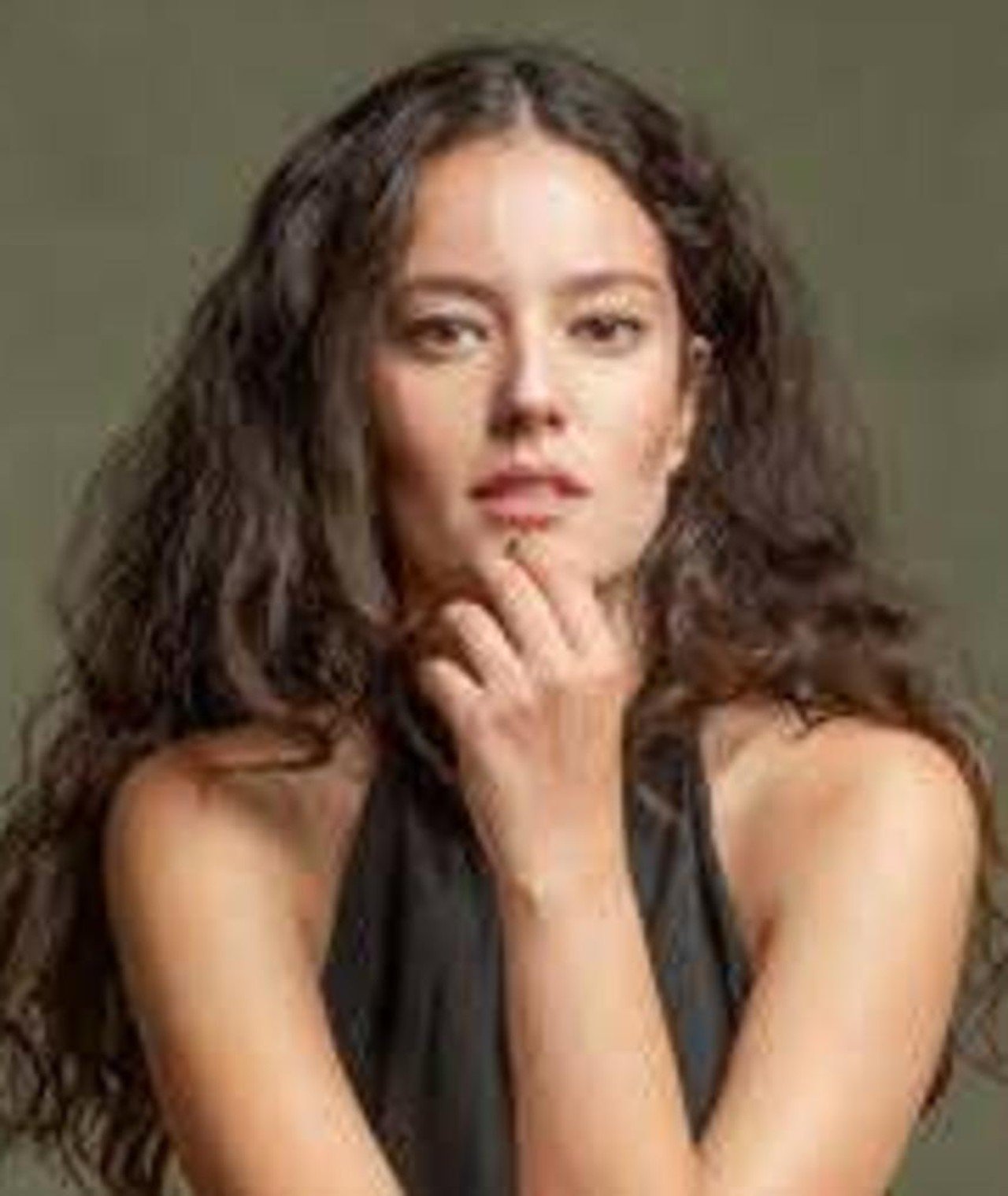 Pelin Akil Profil Resmi