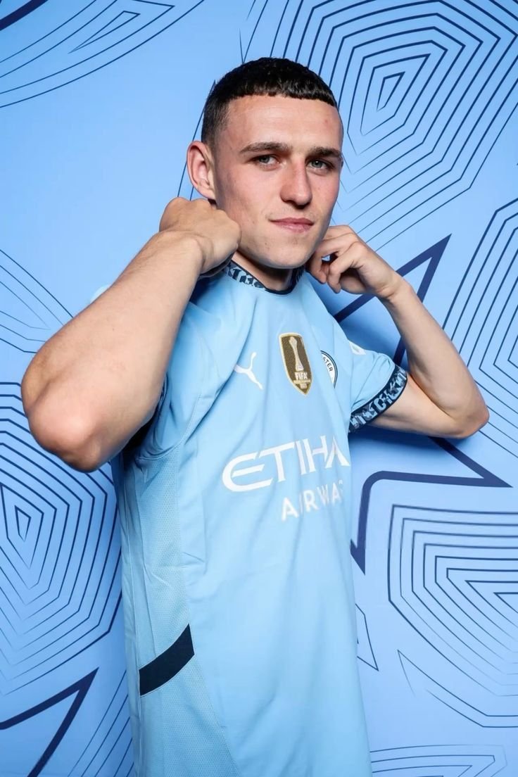 Phil Foden Fotoğrafı - 3