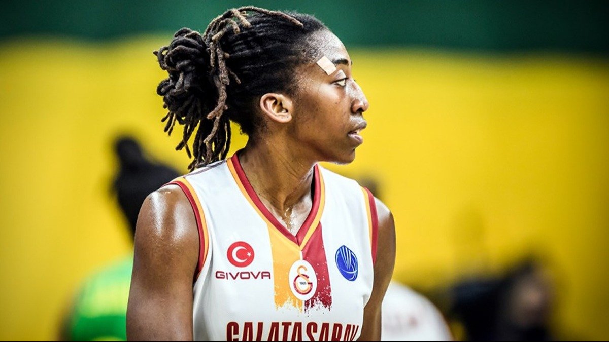 Quanitra Hollingsworth Fotoğrafı - 3