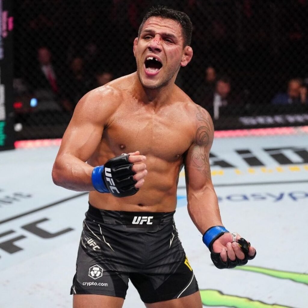 Rafael dos Anjos Fotoğrafı - 3