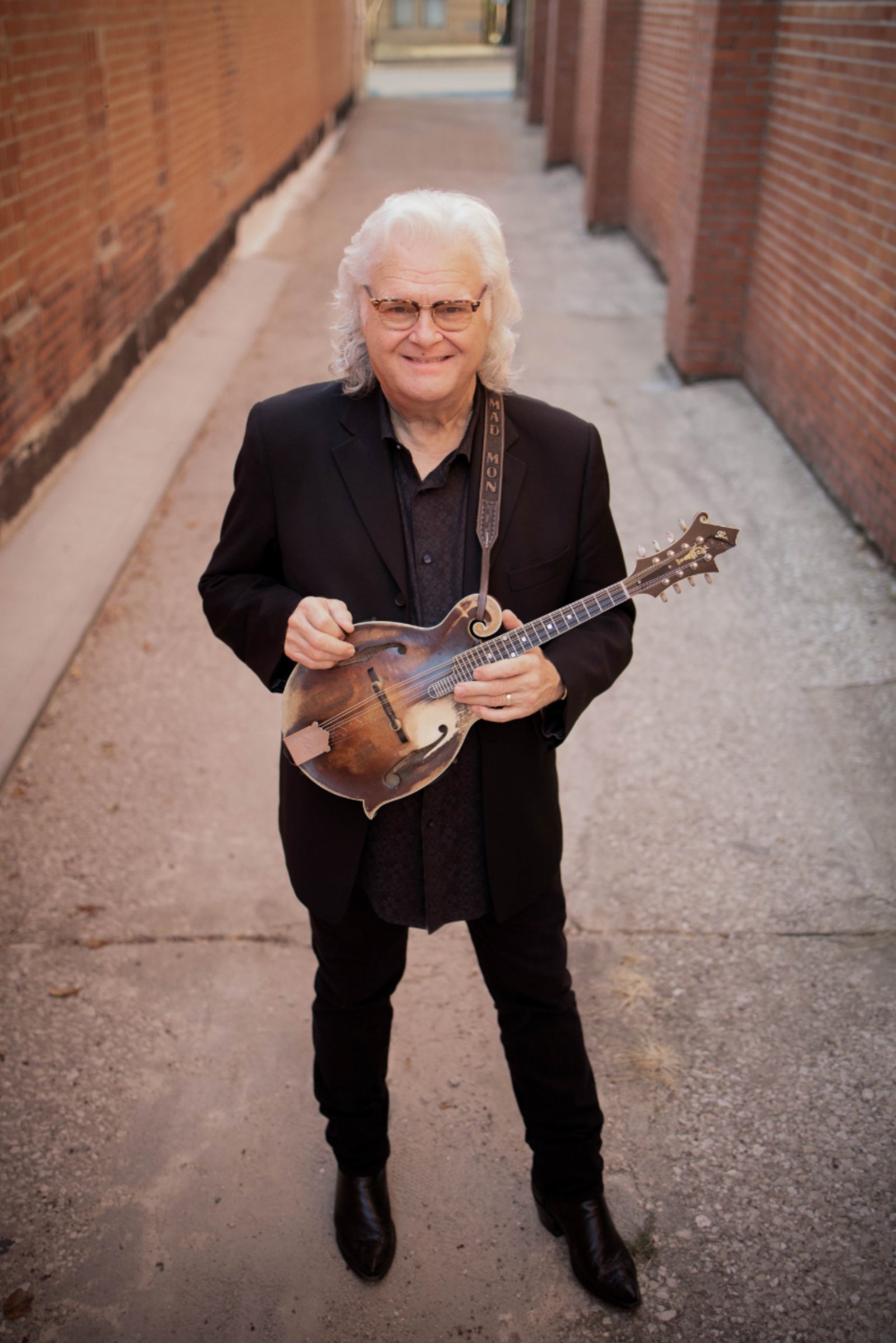 Ricky Skaggs Profil Resmi