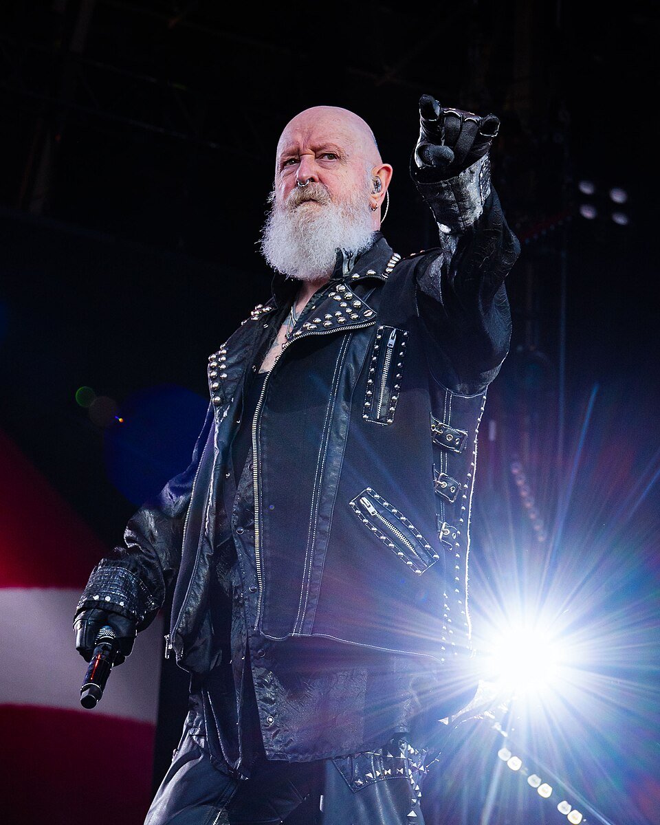 Rob Halford Profil Resmi