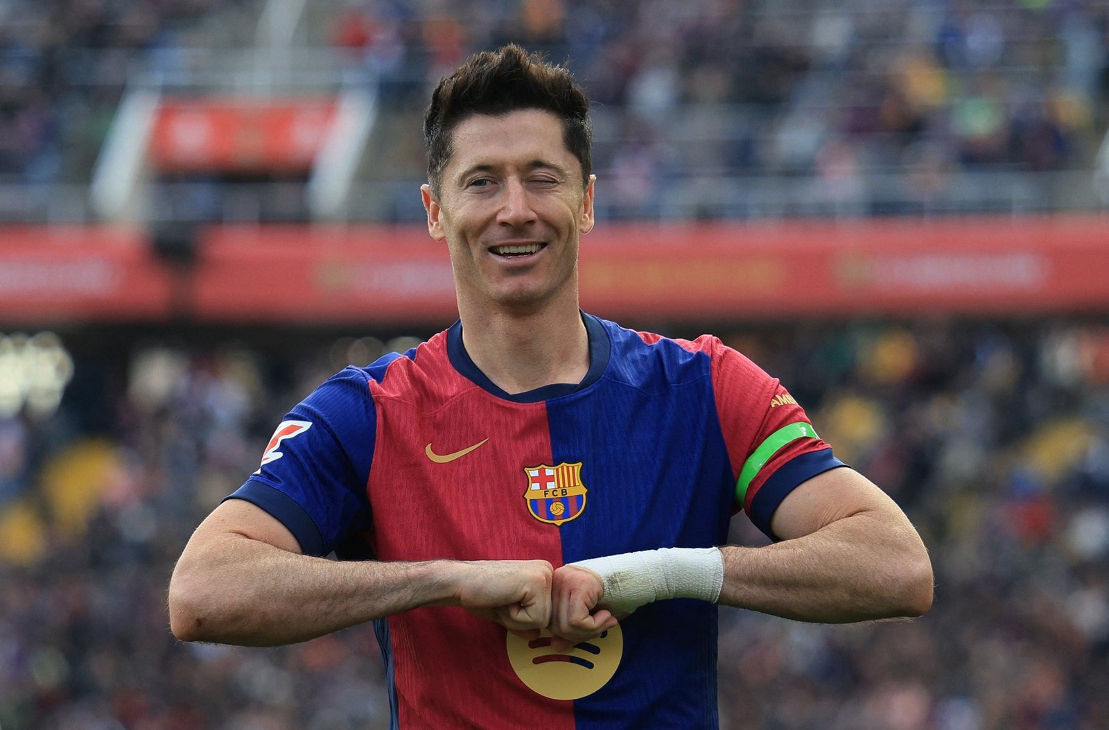 Robert Lewandowski Profil Resmi