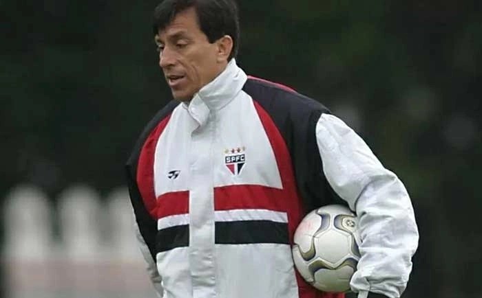 Roberto Rojas Fotoğrafı - 1
