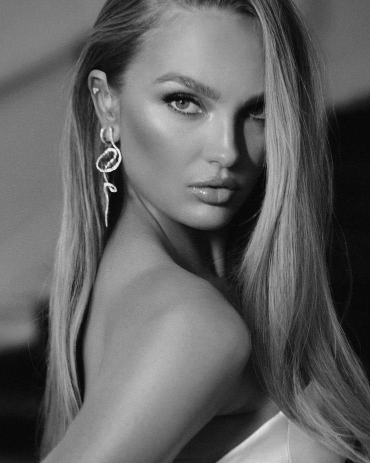 Romee Strijd Fotoğrafı - 3