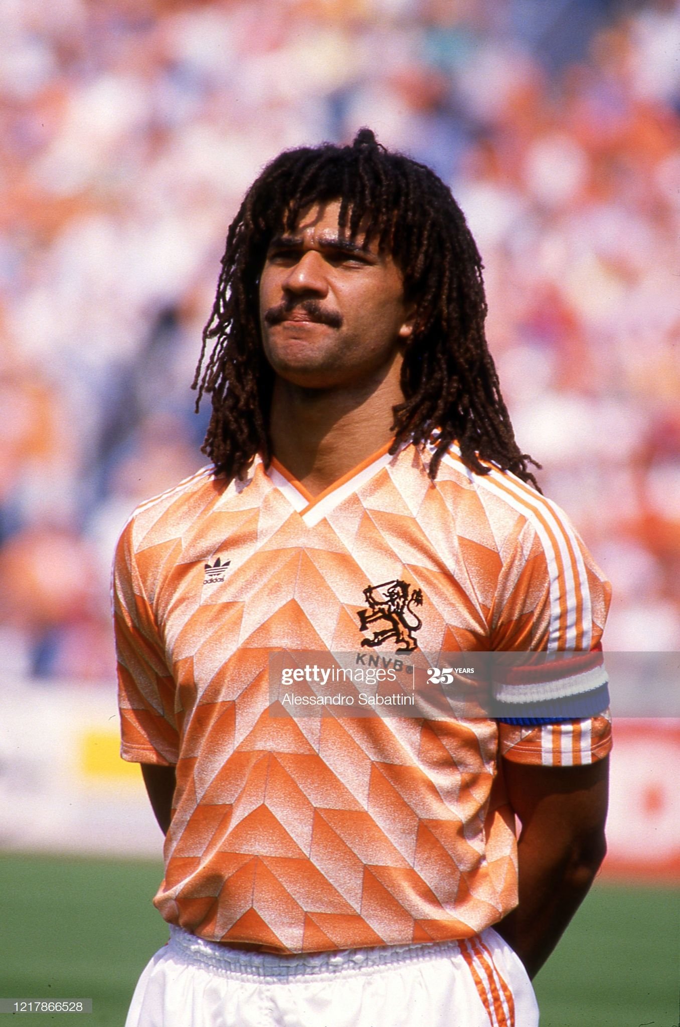 Ruud Gullit Profil Resmi