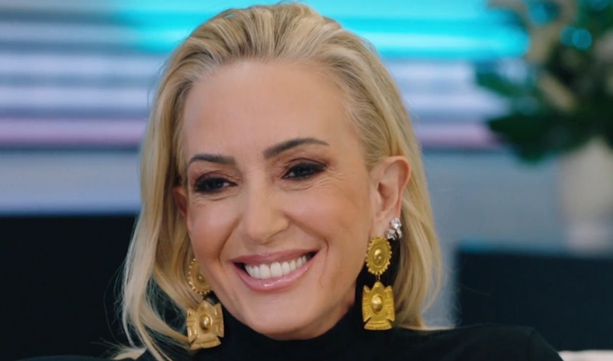 Saba Tümer Profil Resmi