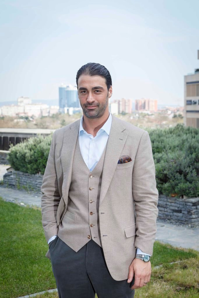 Sarp Levendoğlu Fotoğrafı - 5