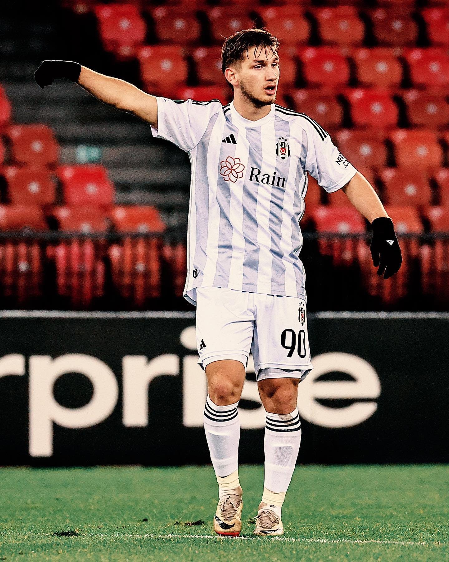 Semih Kılıçsoy Fotoğrafı - 3