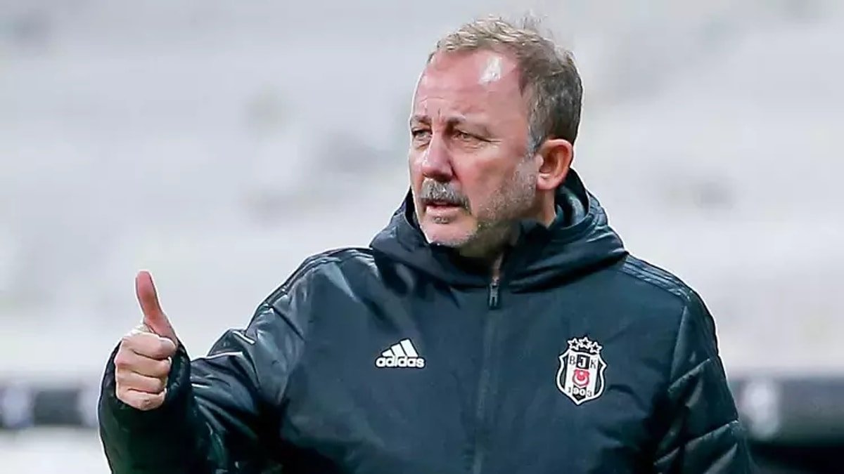 Semih Şentürk Fotoğrafı - 1