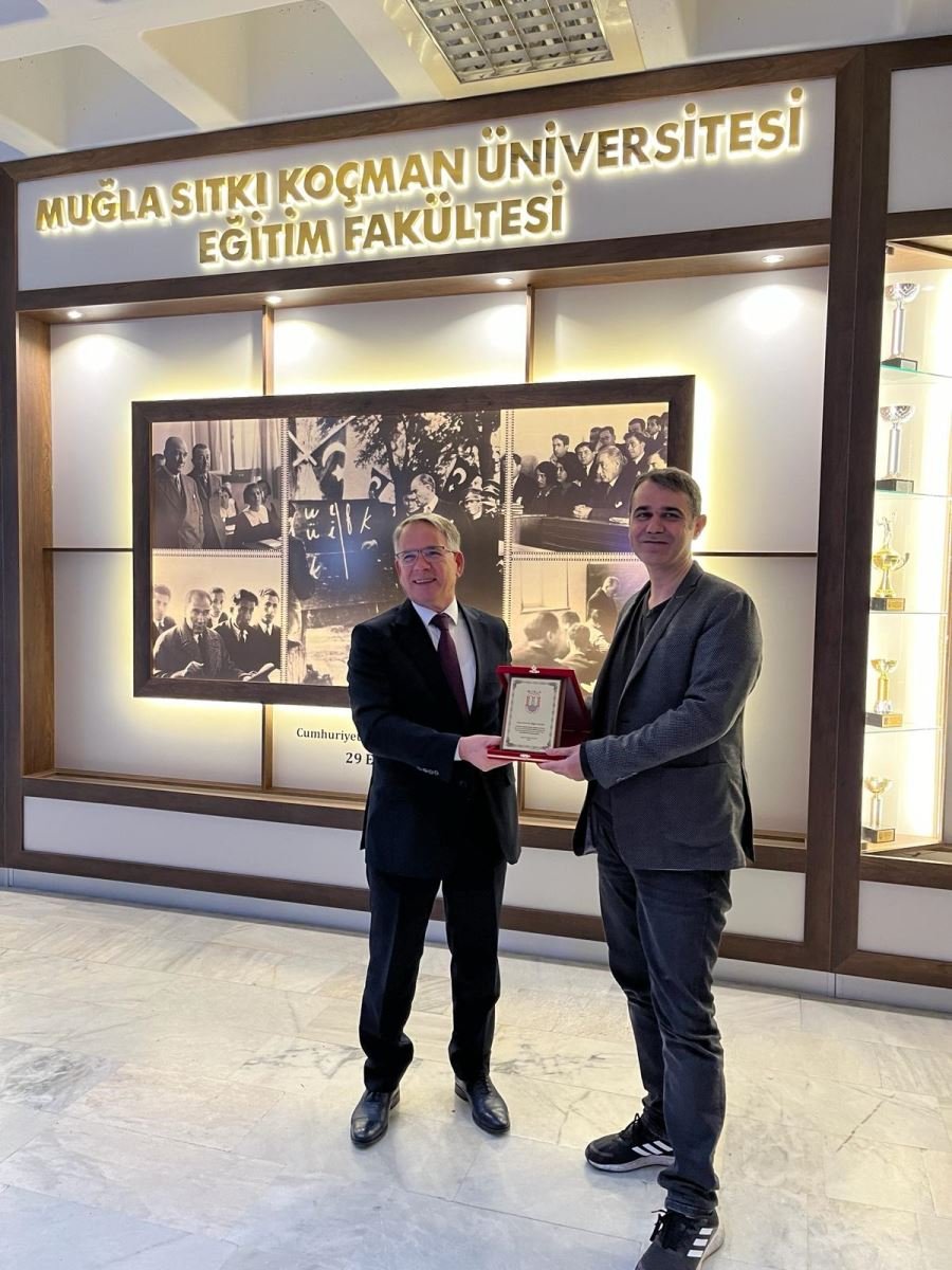 Sıtkı Koçman Fotoğrafı - 4