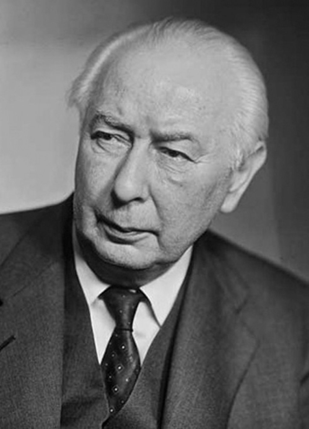 Theodor Heuss Fotoğrafı - 1