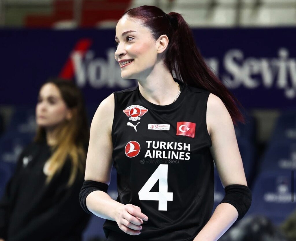 Tuğba Şenoğlu İvegin Profil Resmi