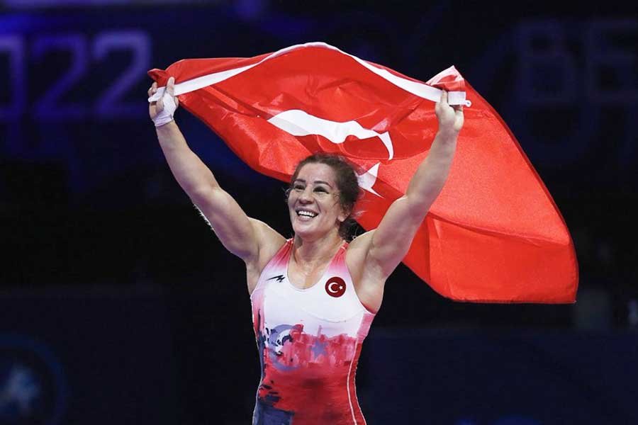 Yasemin Adar Fotoğrafı - 3