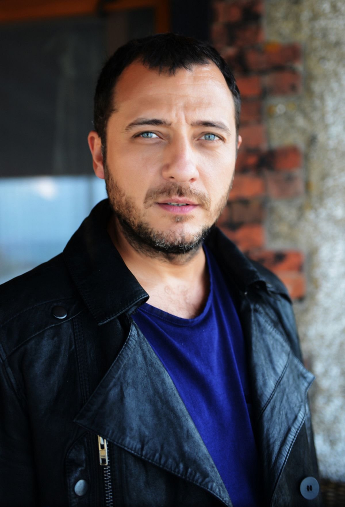 Yiğit Özşener Fotoğrafı - 2