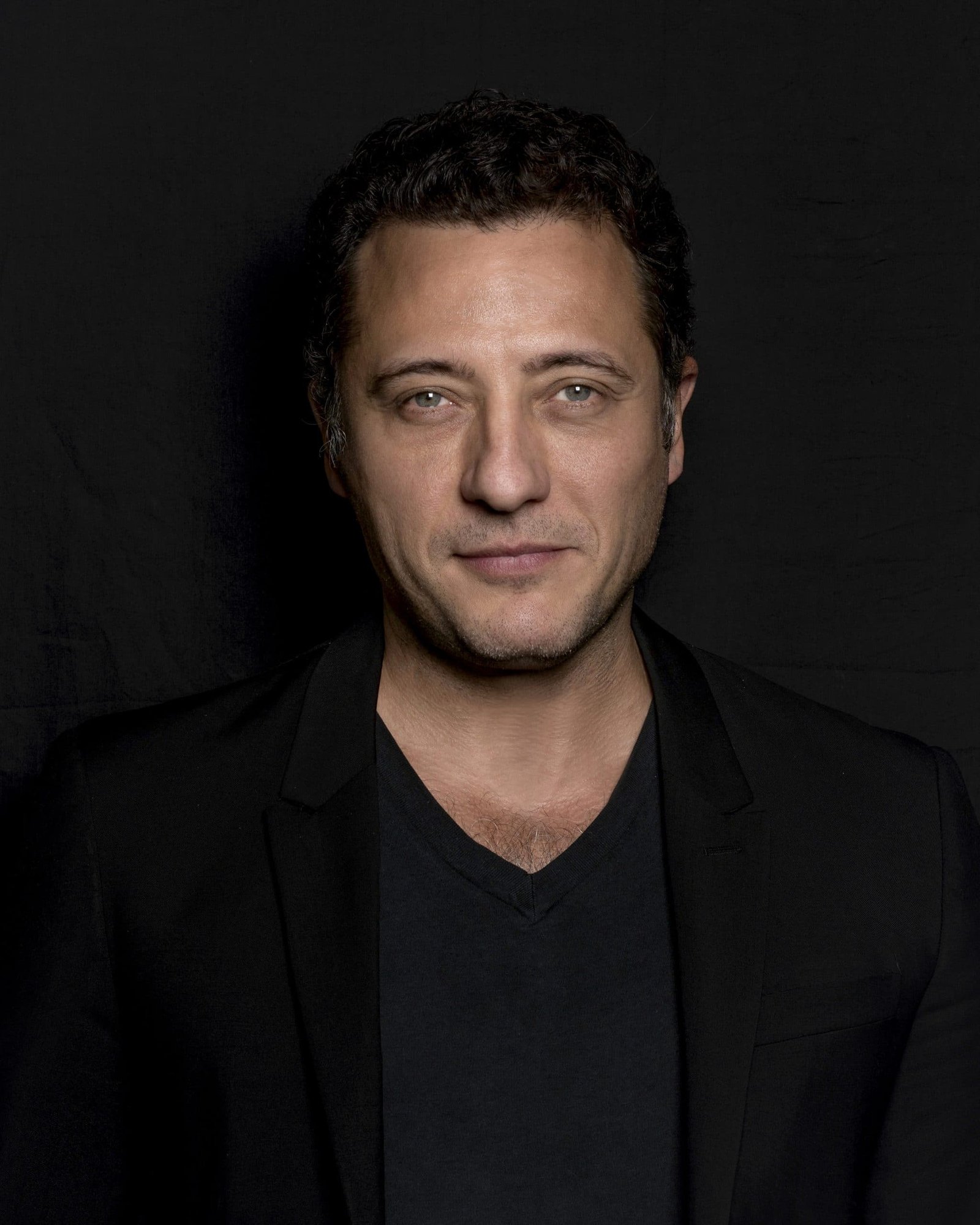 Yiğit Özşener Fotoğrafı - 3