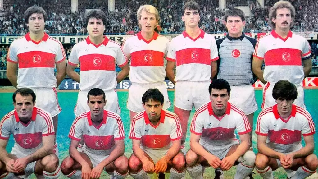 Zafer Tüzün Fotoğrafı - 2