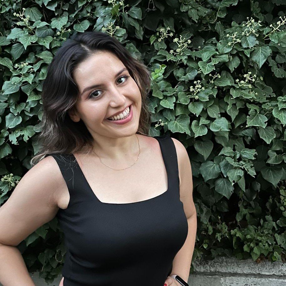 Zekiye Çelik Fotoğrafı - 1